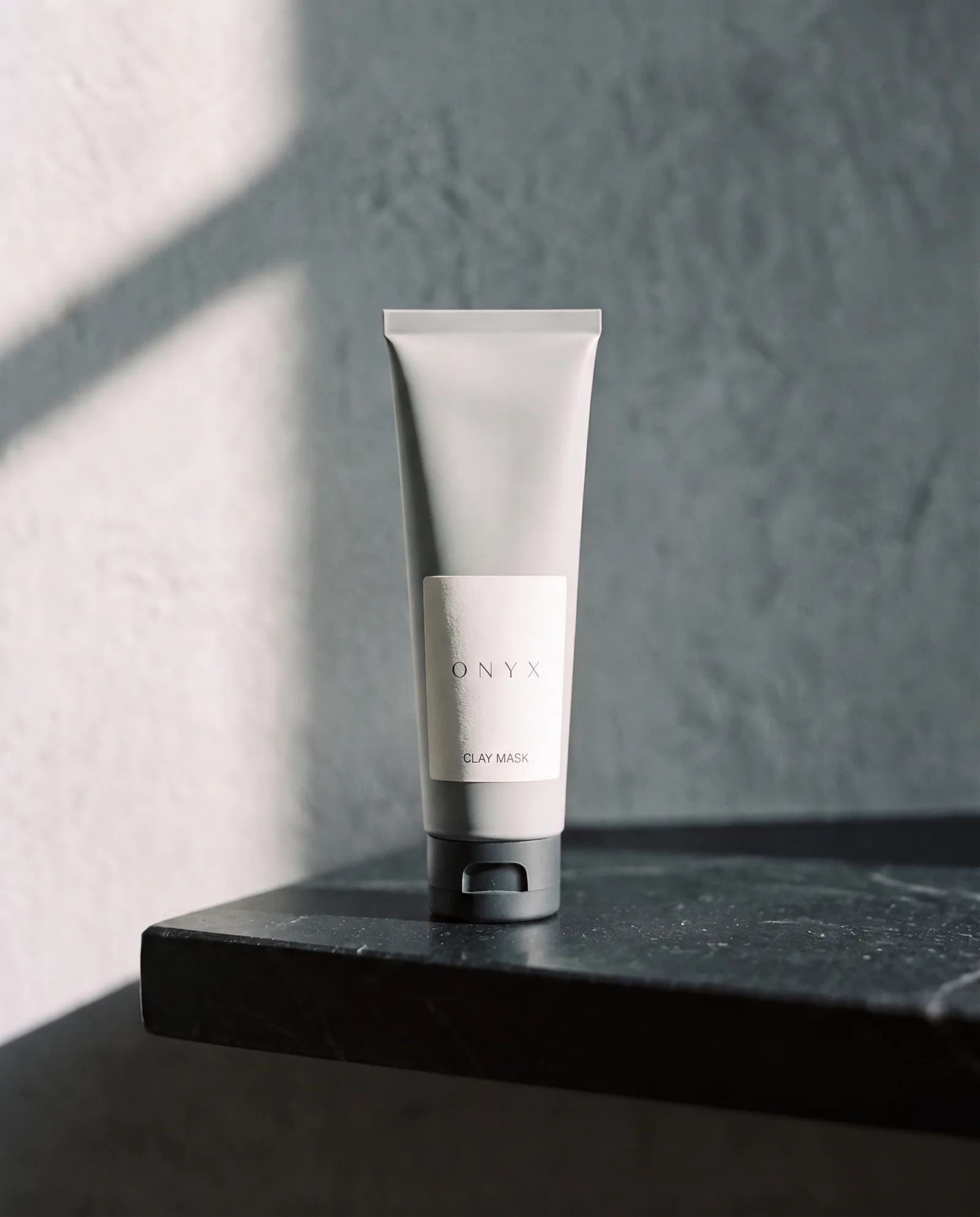 Clay Renewing Mask — Kaolin and bentonite with a low level of acids